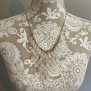 White statement necklace